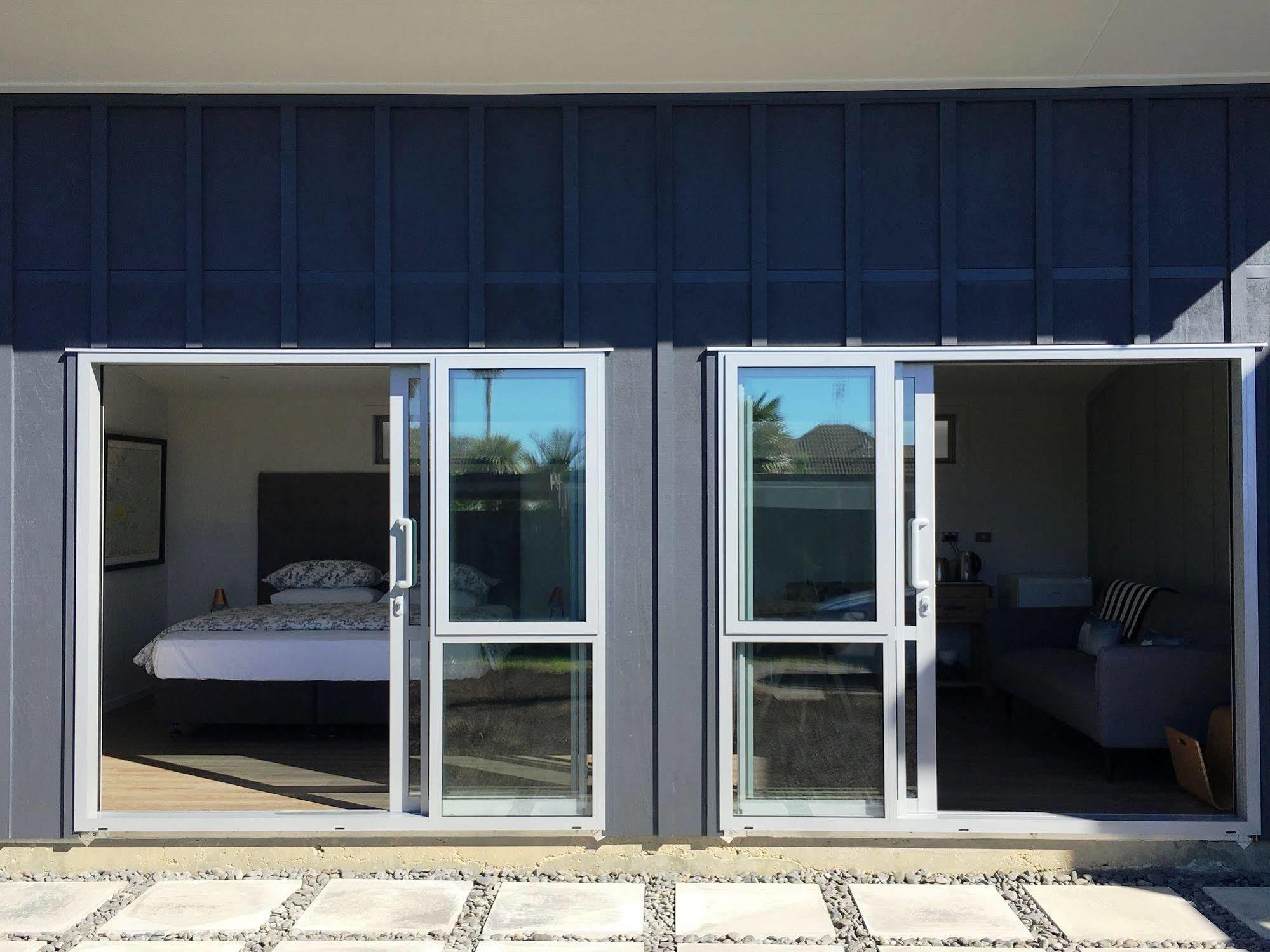 Kohimarama Beach Bed & Breakfast - Style And Privacy In Superb Location Оукланд Екстериор снимка